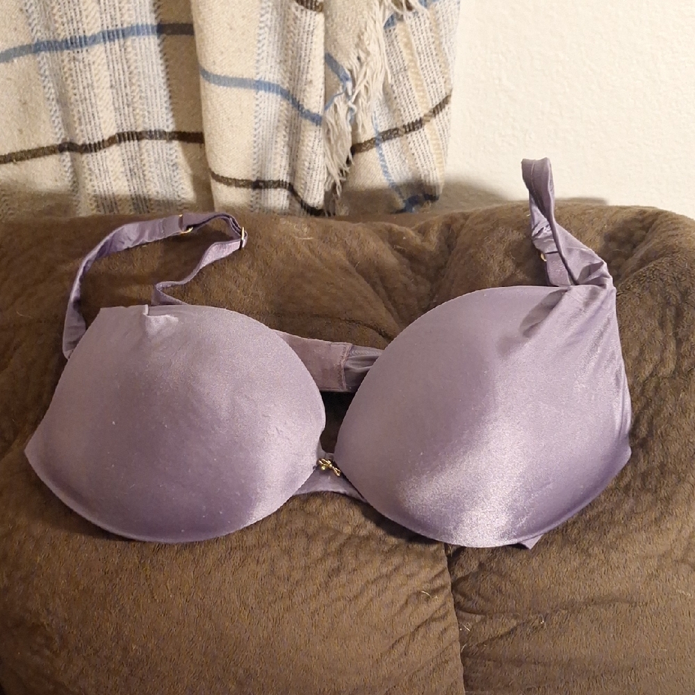 Victoria's Secret Shimmering Lavender Bra